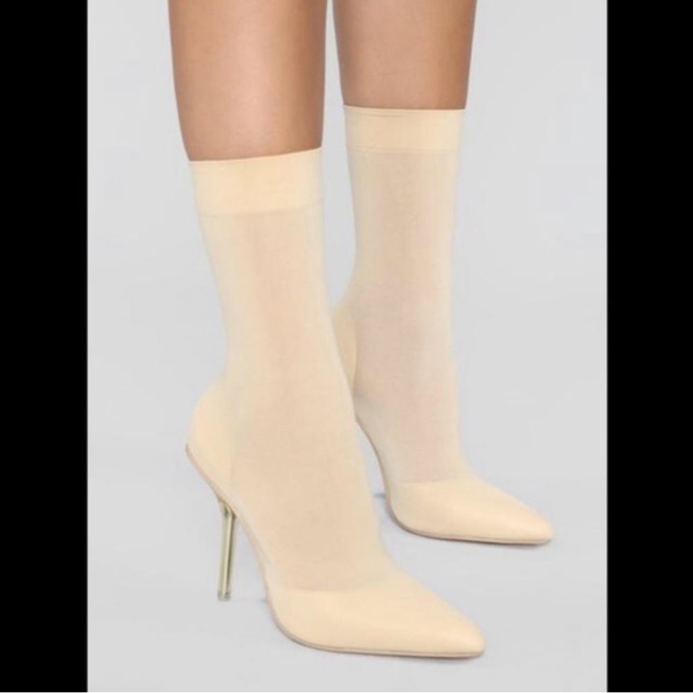 ✨Cream Nude Sock Heel Booties - Picture 2 of 14
